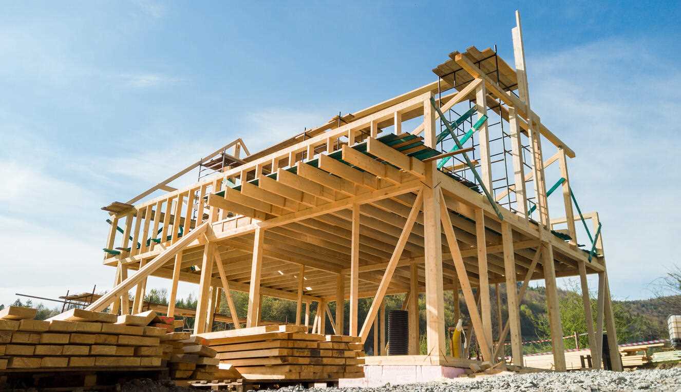 Деревянные каркасные конструкции: строительство и дизайн