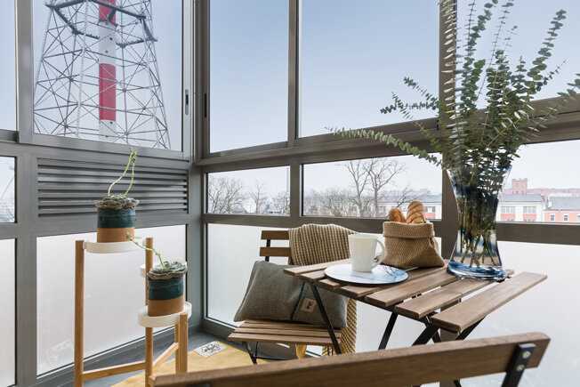 Дизайн балкона: открытые пространства в городской квартире